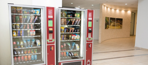 «Горячая линия» по вопросам организации дополнительного питания в школах через автоматы по выдаче пищевых продуктов (вендинговые аппараты)